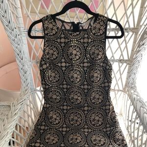 Alice and Olivia Tapestry Dress - Size 4